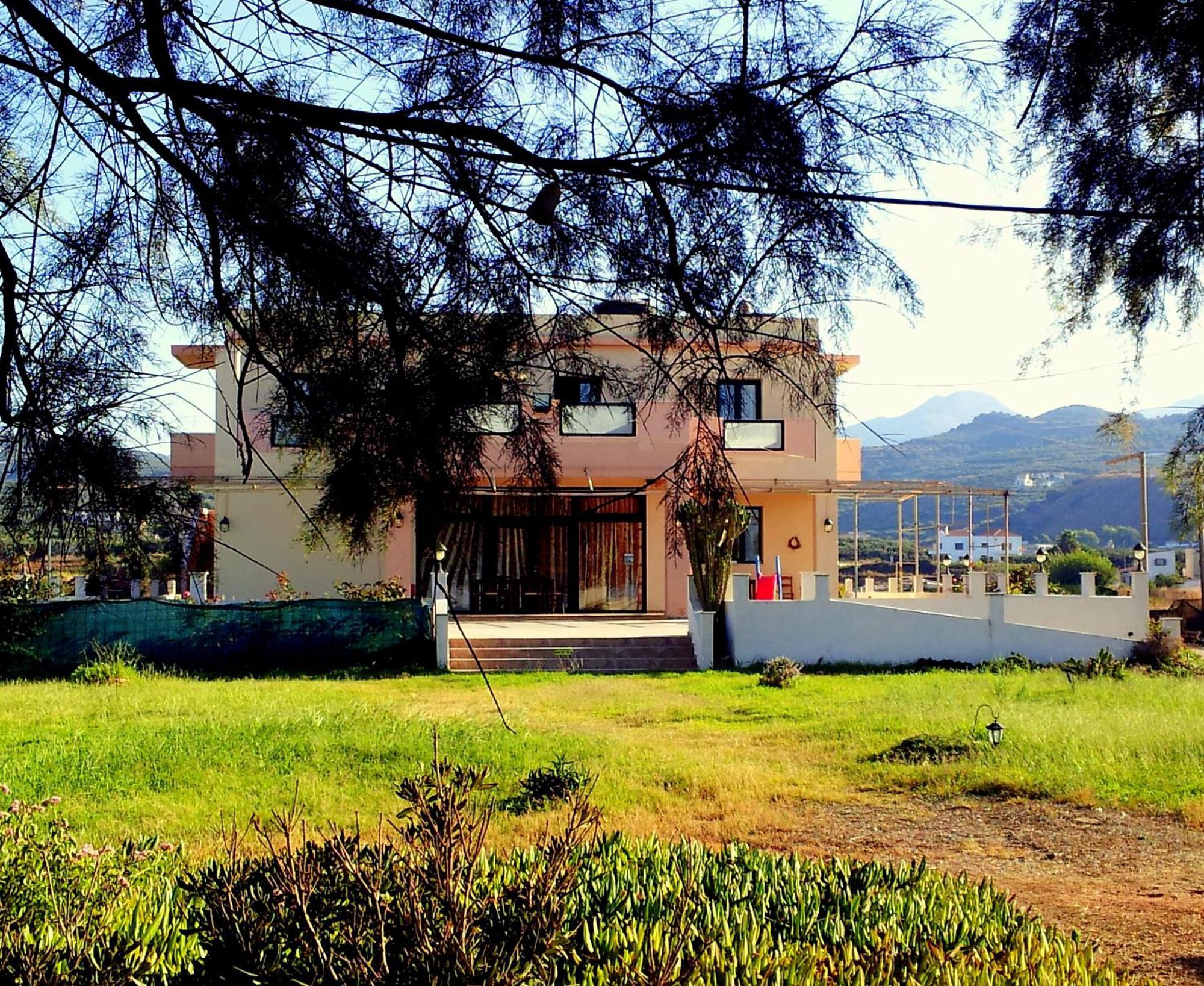 Girogiali Apts 키사모스 외부 사진